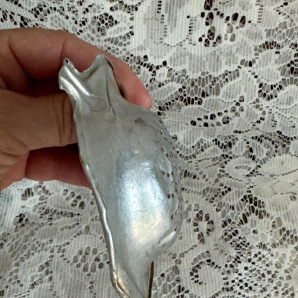 Vintage Aluminum Apple Shaped Tea Strainer Silver Farmhouse Primitive Kitchen
